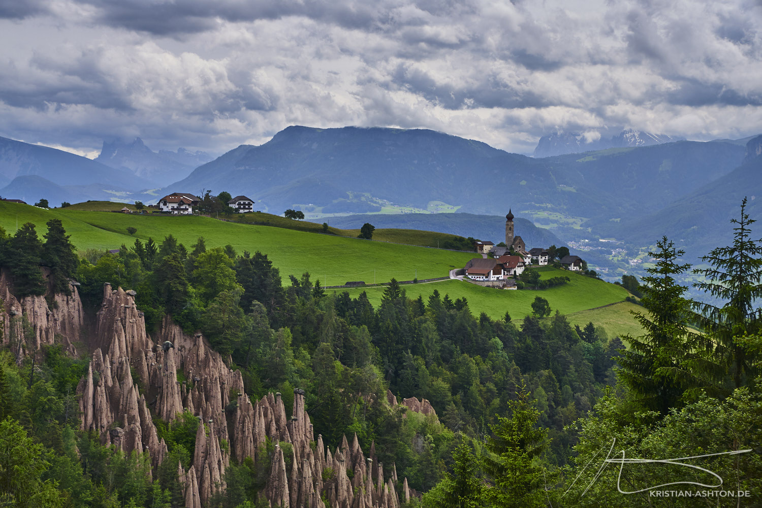 Hike to the Earth Pyramids and around Ritten